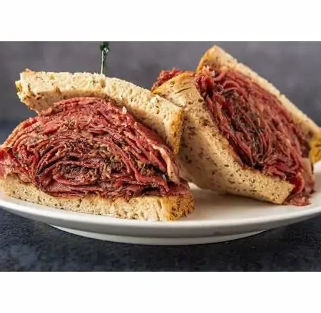 Hot Pastrami Sandwich